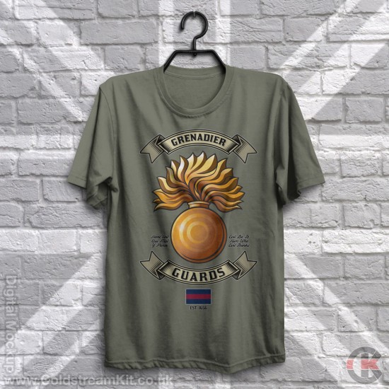 Retro Style (full colour) Grenadier Guards (Grenade) T-Shirt