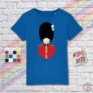 FOR KIDS: Welsh Guards, Bearskins and Buttons, KIDS T-Shirt (3-14 years) FOR KIDS: Welsh Guards, Bearskins and Buttons, KIDS T-Shirt (3-14 years)